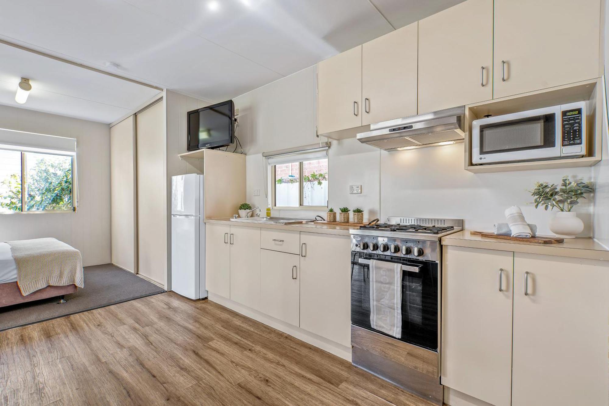 Big4 Tasman Holiday Parks - Tathra Beach Bilik gambar