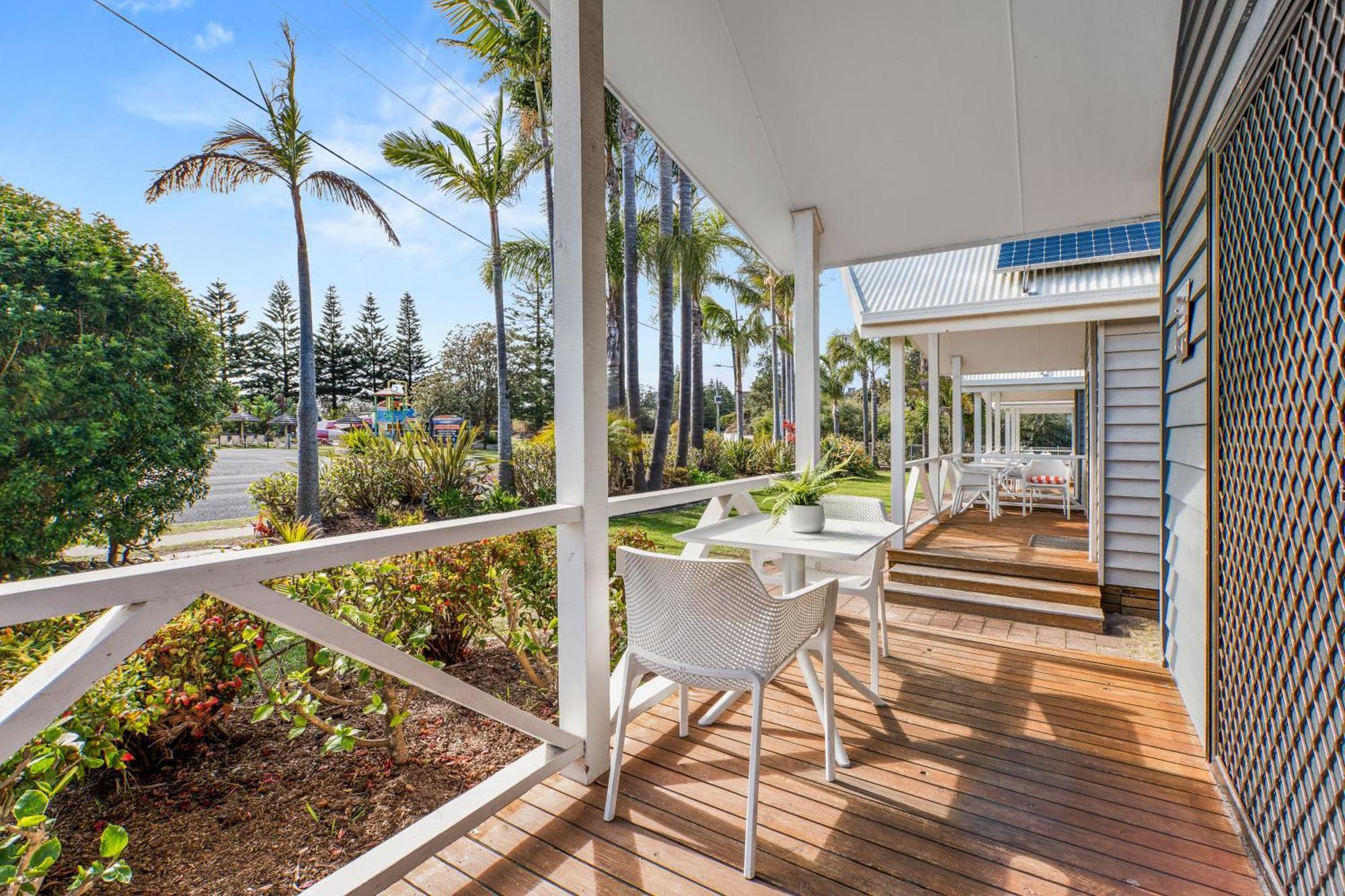 Big4 Tasman Holiday Parks - Tathra Beach Bilik gambar